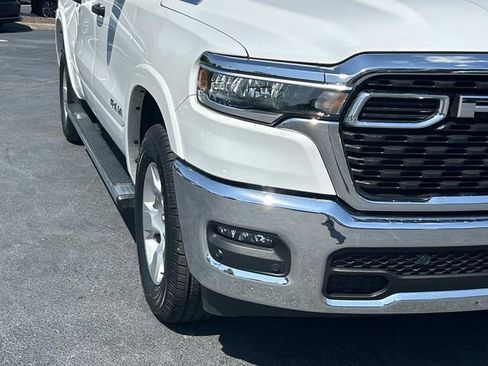 Used 2025 RAM 1500 Big Horn AWD/4WD image 10