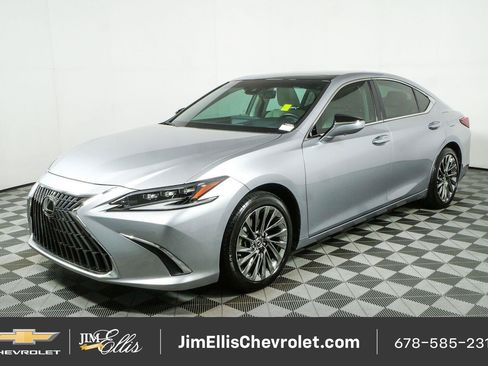 Used 2025 Lexus ES 350 Ultra Luxury w/ Accessory Package (Z2) FWD image 27
