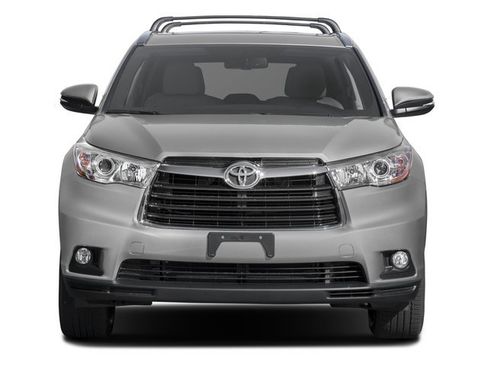 Used 2016 Toyota Highlander XLE AWD/4WD image 4