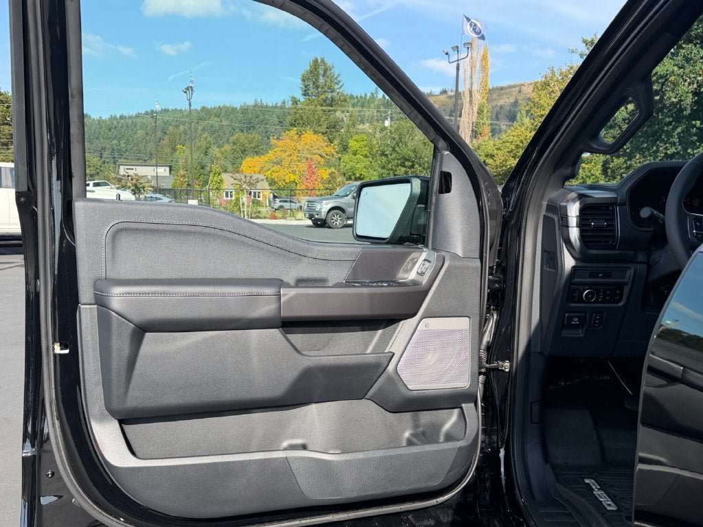 Used 2026 Ford F150 Lariat AWD/4WD image 21