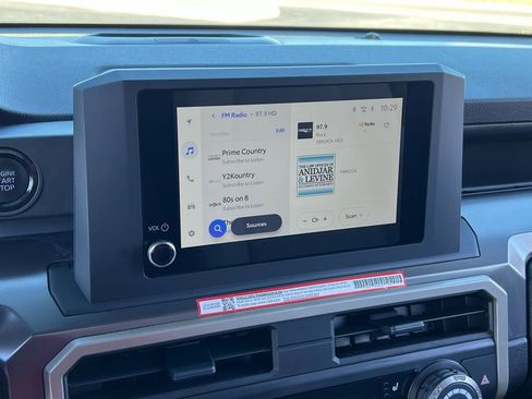 Certified 2025 Toyota Tacoma SR5 image 24