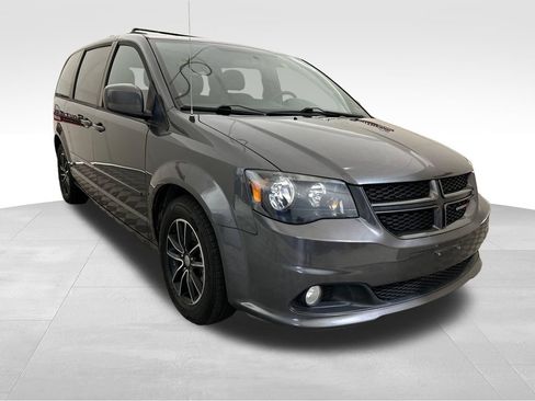 Used 2016 Dodge Grand Caravan R/T FWD image 8