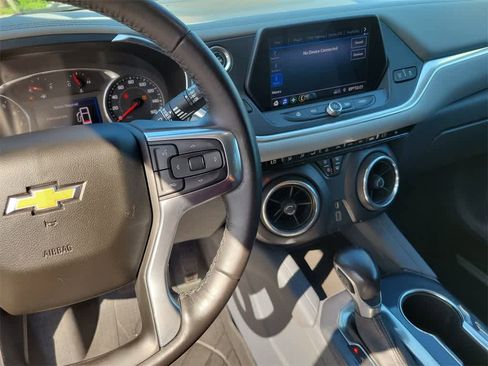 Used 2020 Chevrolet Blazer LT image 31