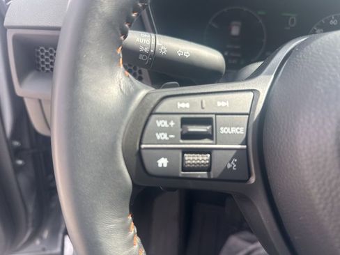Used 2025 Honda CR-V Sport image 16