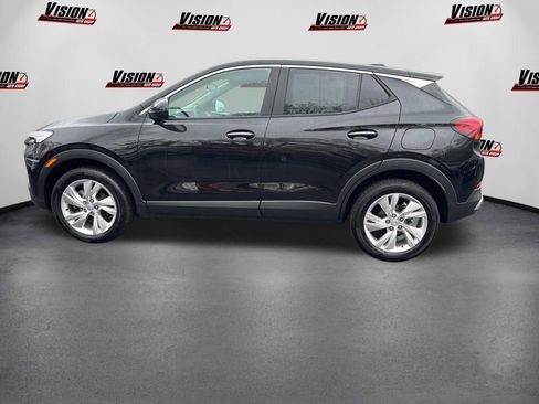 Used 2024 Buick Encore GX Preferred AWD/4WD image 7