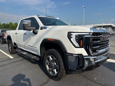 New 2025 GMC Sierra 2500 SLT w/ SLT Premium Package image 12