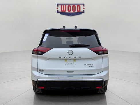 New 2026 Nissan Rogue Platinum image 3