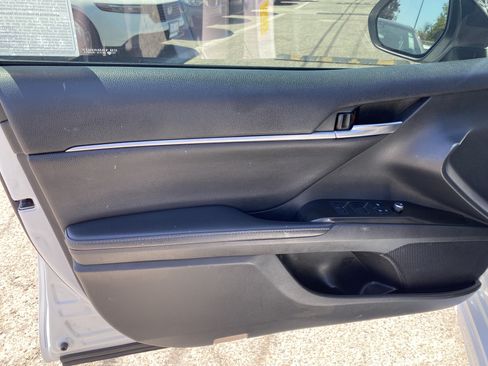 Used 2021 Toyota Camry XSE w/ Carpet Mat Package (TMS) FWD image 13