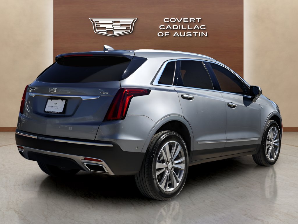 Used 2022 Cadillac XT5 Premium Luxury w/ Technology Package AWD/4WD image 4