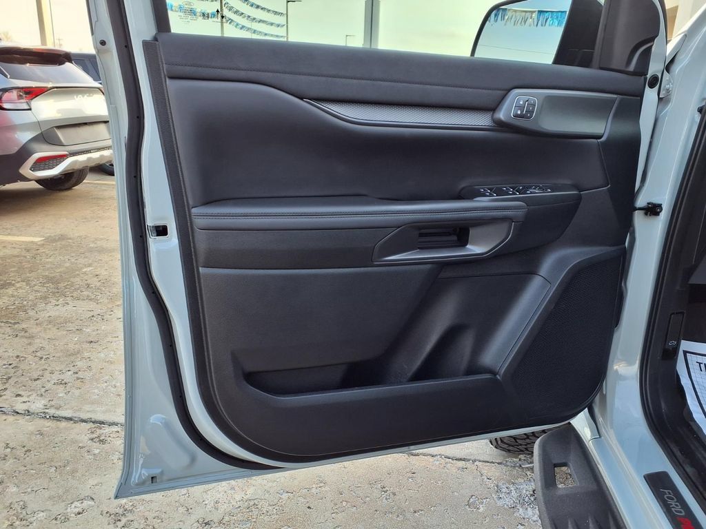 Used 2024 Ford Ranger Raptor AWD/4WD image 17
