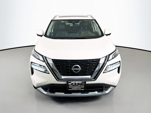 Certified 2023 Nissan Rogue Platinum AWD/4WD image 2