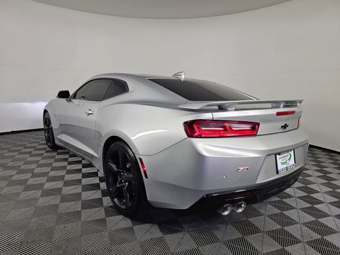 Used 2017 Chevrolet Camaro SS image 5