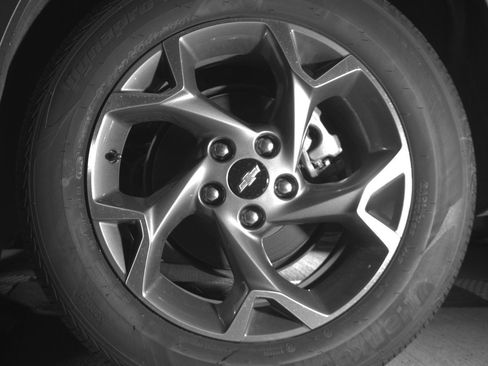 Used 2025 Chevrolet Trax LT w/ LT Convenience Package FWD image 14