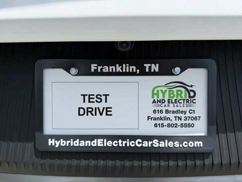 Used 2024 Kia EV9 Light Long Range RWD image 4