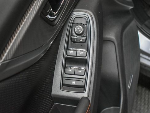 Used 2023 Subaru Crosstrek 2.5i Limited w/ Popular Package #4 image 21