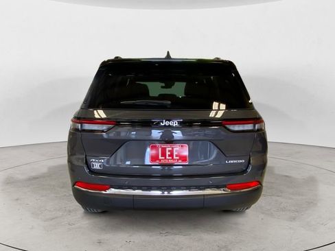 New 2025 Jeep Grand Cherokee Laredo image 5
