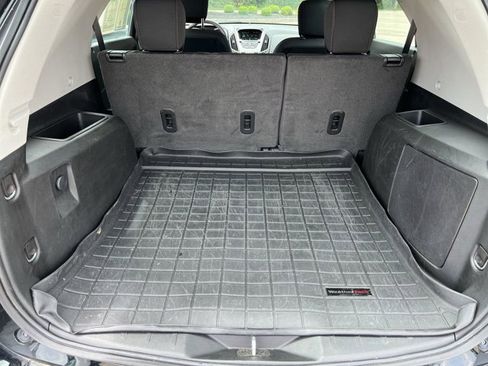 Used 2017 Chevrolet Equinox LS FWD image 26