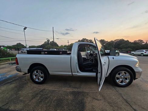 Used 2016 RAM 1500 Lone Star image 44