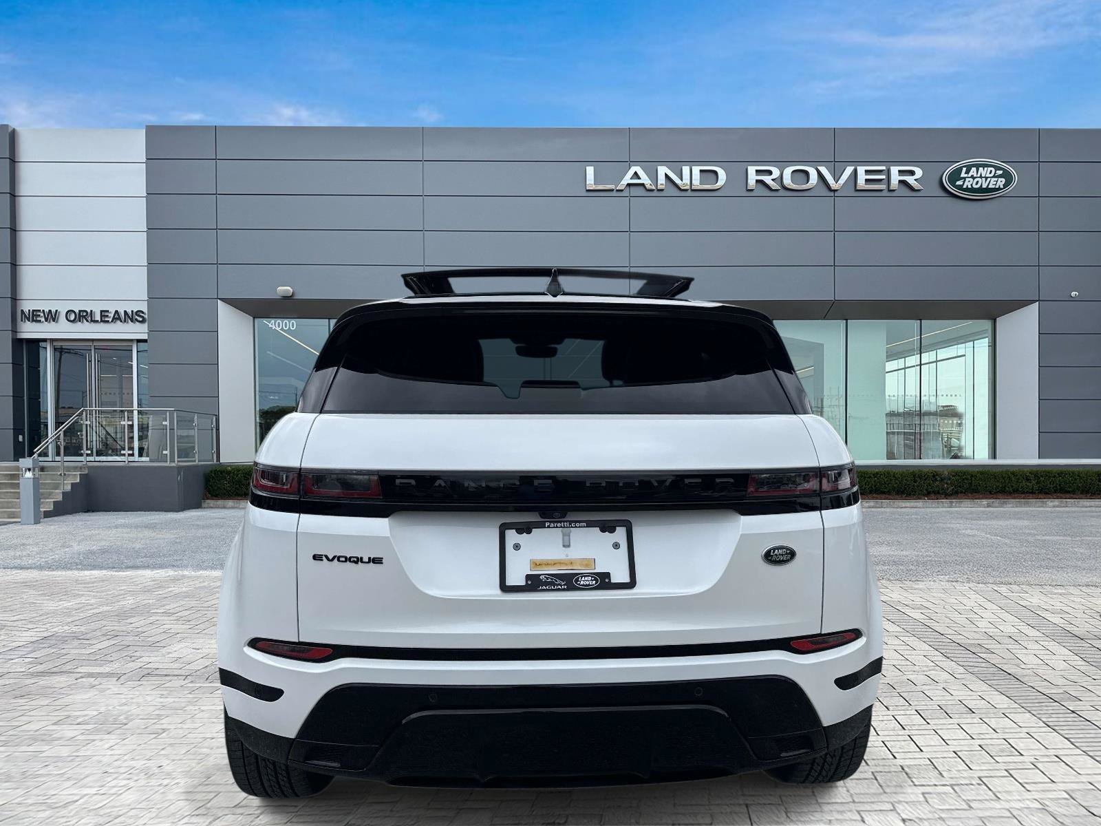 Used 2023 Land Rover Range Rover Evoque R-Dynamic SE AWD/4WD image 7