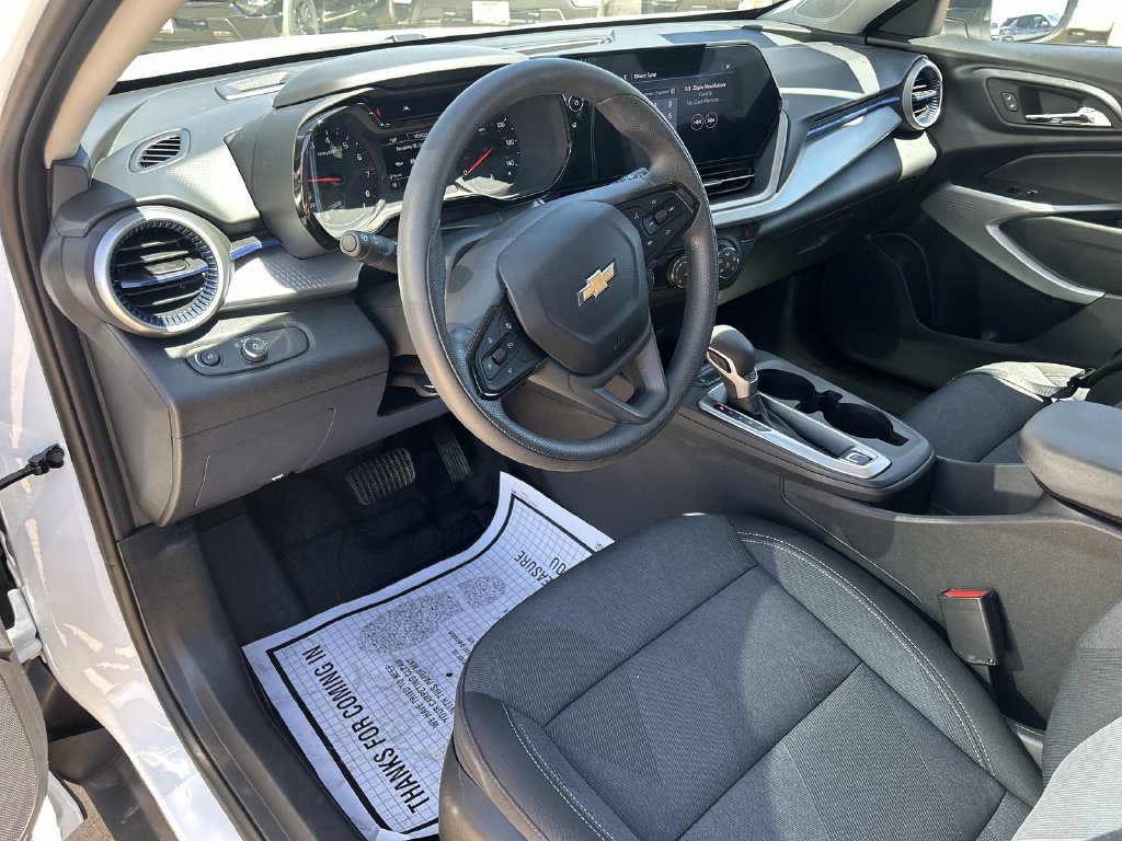 Certified 2026 Chevrolet Trax LS FWD image 7
