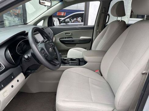 Used 2020 Kia Sedona LX FWD image 13
