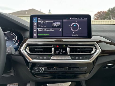 Certified 2024 BMW X3 xDrive30i w/ Premium Package image 38