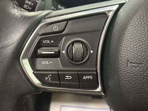 Used 2024 Acura MDX SH-AWD w/ Technology Package image 15