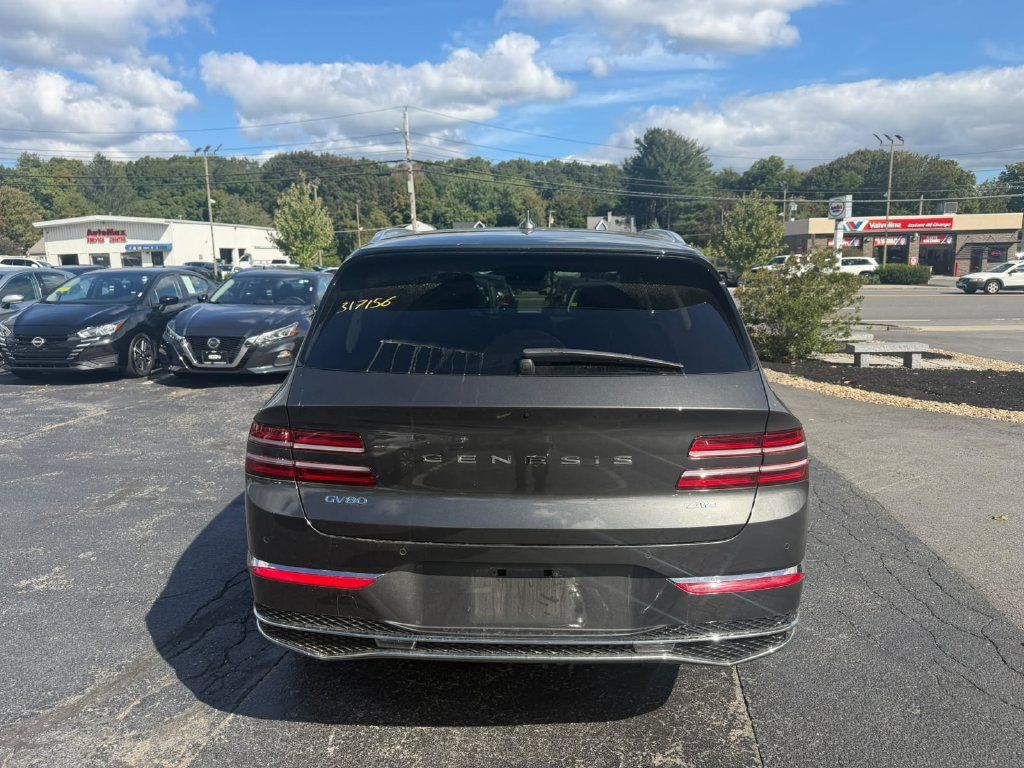 Used 2026 Genesis GV80 2.5T AWD/4WD image 3
