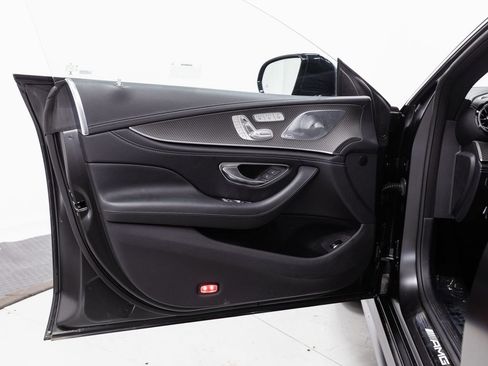 Used 2022 Mercedes-Benz AMG GT 43 image 5