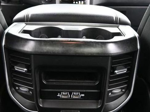 Used 2019 RAM 1500 Big Horn RWD image 21
