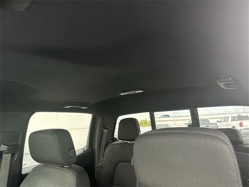 Used 2023 Chevrolet Colorado LT w/ LT Convenience Package image 16