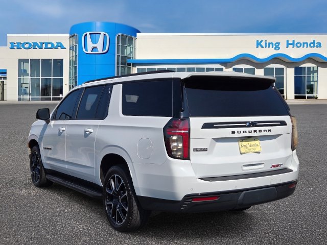 Used 2023 Chevrolet Suburban RST w/ Luxury Package AWD/4WD image 12