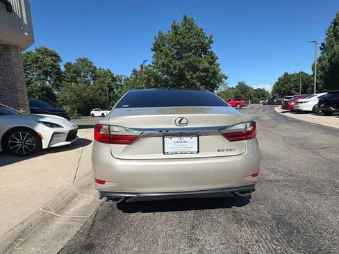 Used 2018 Lexus ES 350 w/ Luxury Package w/Wood Trim FWD image 6