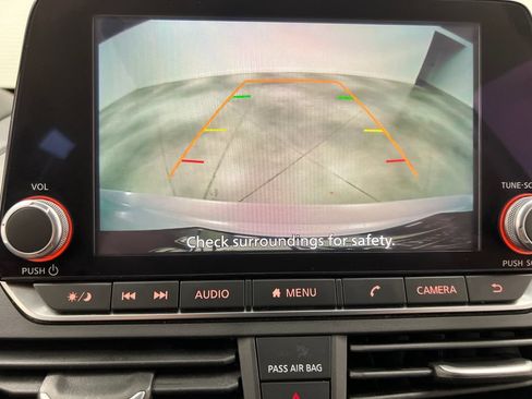 Used 2025 Nissan Altima 2.5 SR FWD image 61