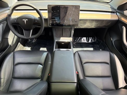 Used 2021 Tesla Model 3 Standard Range Plus RWD image 40