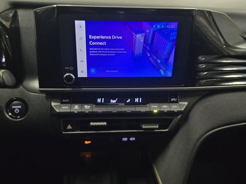 Certified 2025 Toyota Camry LE image 27