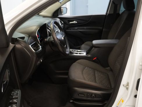 Used 2020 Chevrolet Equinox LT AWD/4WD image 4