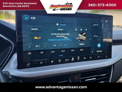 Used 2024 Ford Escape Platinum AWD/4WD image 15