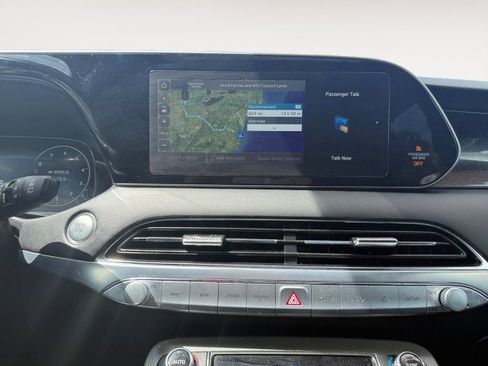 Used 2021 Hyundai Palisade Calligraphy image 6