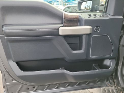 Used 2022 Ford F250 Lariat w/ Tremor Off-Road Package image 21