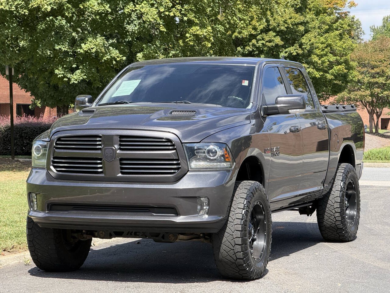 Used 2016 RAM 1500 Sport w/ Convenience Group AWD/4WD image 2