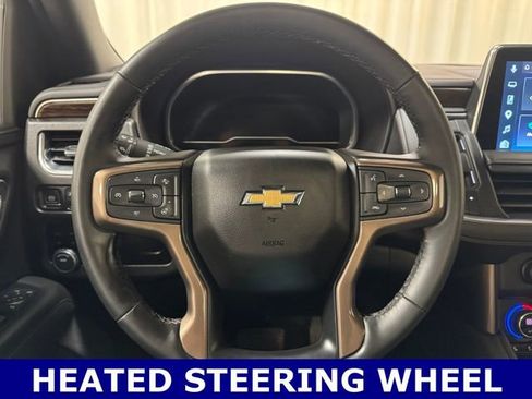 Used 2023 Chevrolet Suburban High Country AWD/4WD image 17