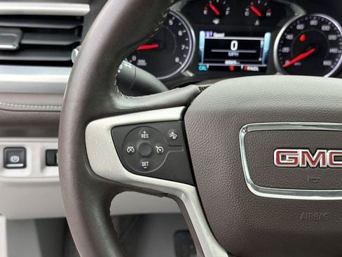 Used 2018 GMC Acadia SLT FWD image 25