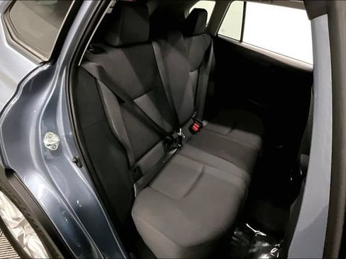 Used 2024 Toyota Corolla Cross LE FWD image 25
