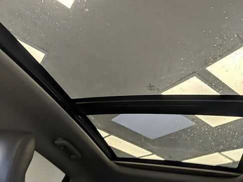 Used 2019 Lincoln Nautilus Reserve image 27