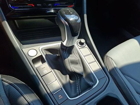 New 2026 Volkswagen Jetta SEL FWD image 8