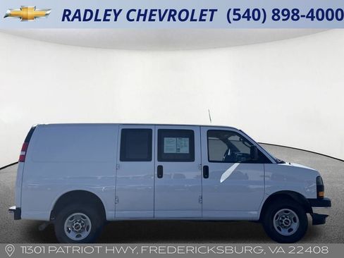 Used 2023 GMC Savana 2500 w/ Driver Convenience Package RWD image 14