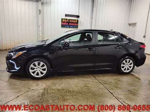 Used 2026 Toyota Corolla LE FWD image 5
