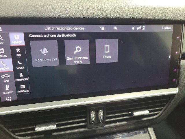 Used 2020 Porsche Cayenne AWD/4WD image 30