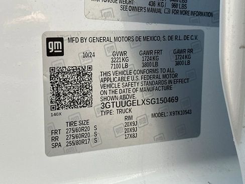 Used 2025 GMC Sierra 1500 Denali w/ Technology Package AWD/4WD image 28